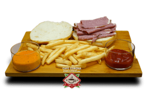 Classic Pastrami Sandwich